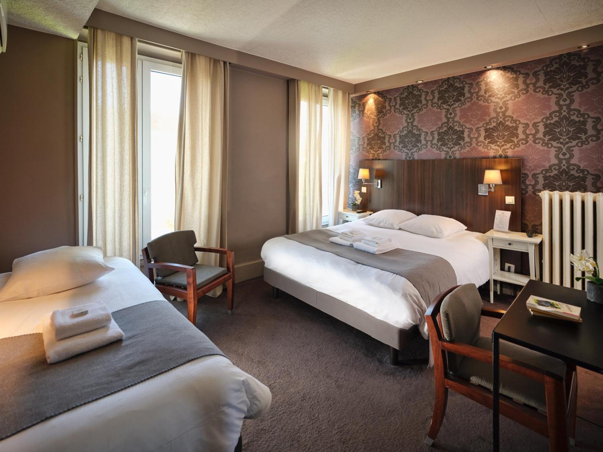 Les Negociants Hotel 2*