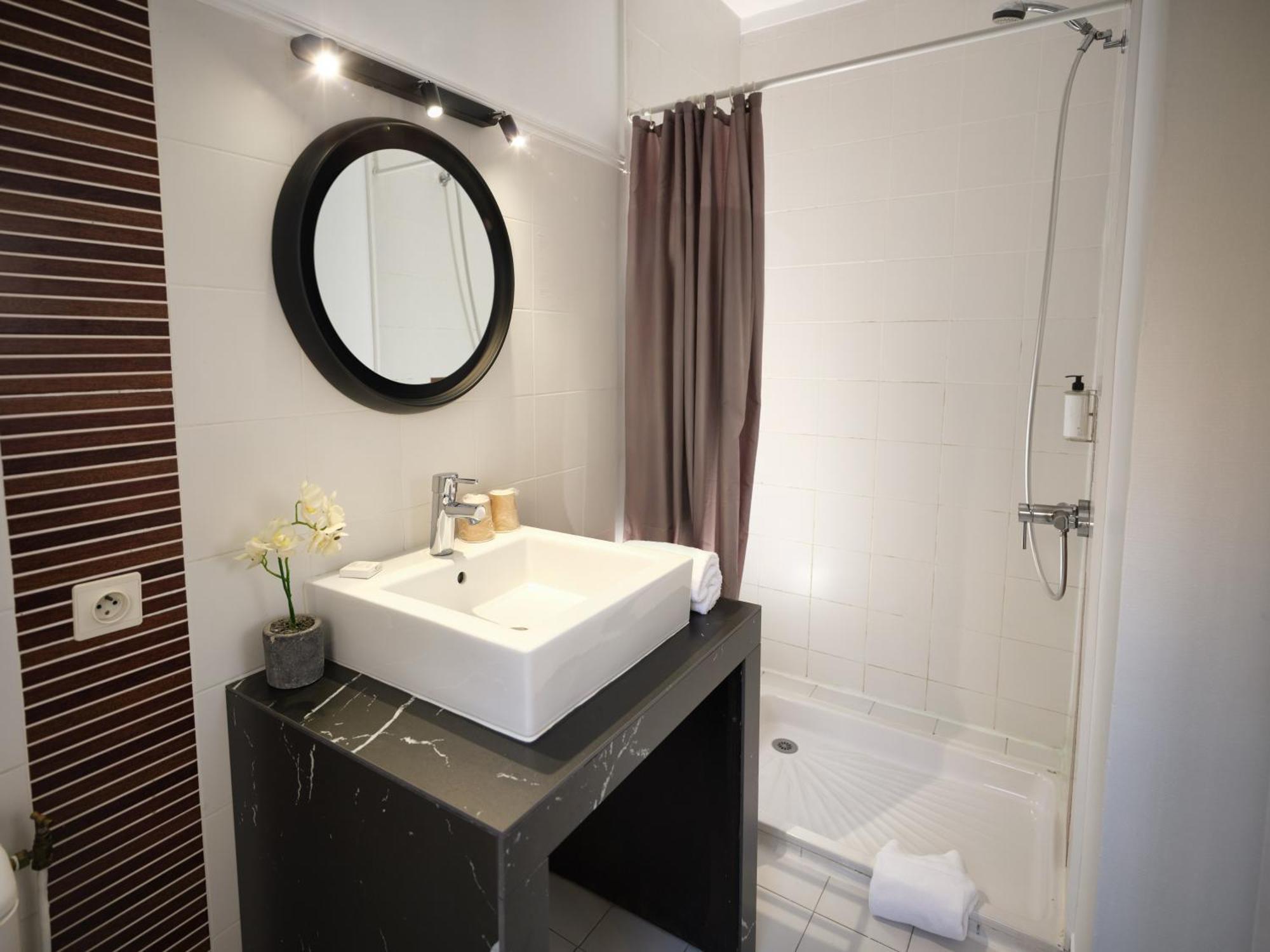 Les Negociants Hotel Valence (Drome)