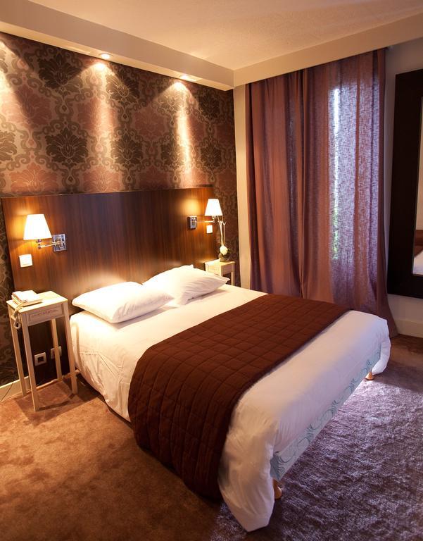 Hotel Les Negociants 2*